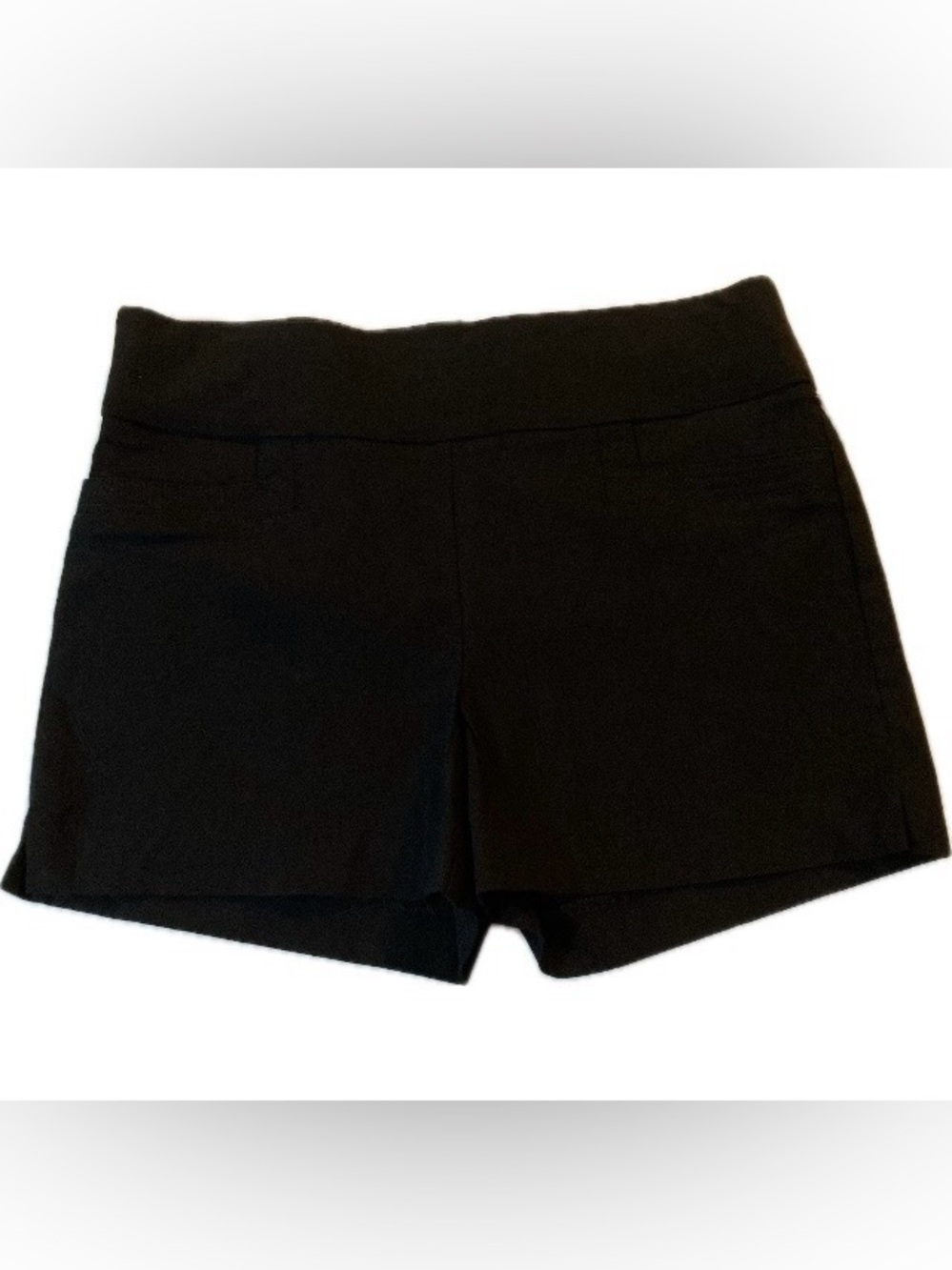 NWT Maurices Mid Rise Shorts Size Medium Black Stretchy Form Fitting